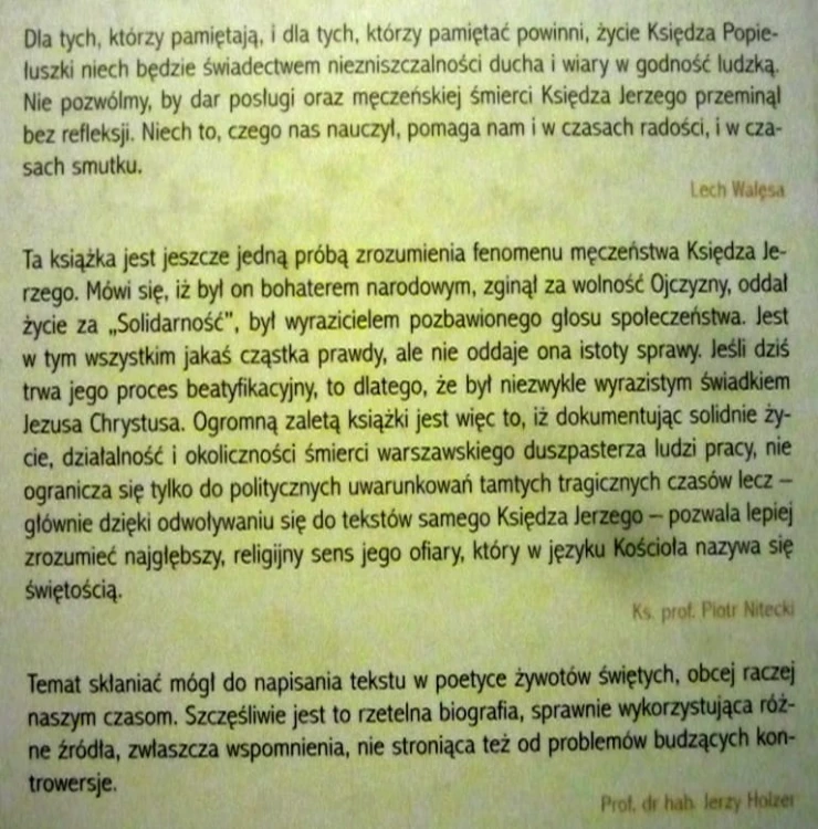2695 Ksiądz (2).JPG